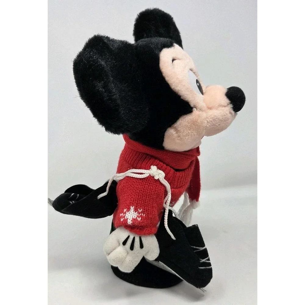 VINTAGE Disney Store Free Standing Mickey Mouse Ice Skater Sweater Winter‎ 12
